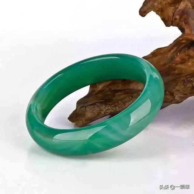 玉成翡翠知识的简单介绍-第13张图片-翡翠网 玉成翡翠知识的简单介绍-第13张图片-翡翠网