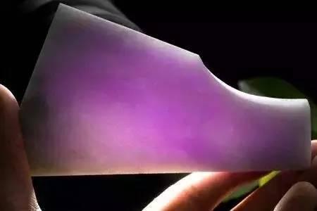 翡翠原石颜色有几种,翡翠原石的五种分类-第10张图片-翡翠网 翡翠原石颜色有几种,翡翠原石的五种分类-第10张图片-翡翠网