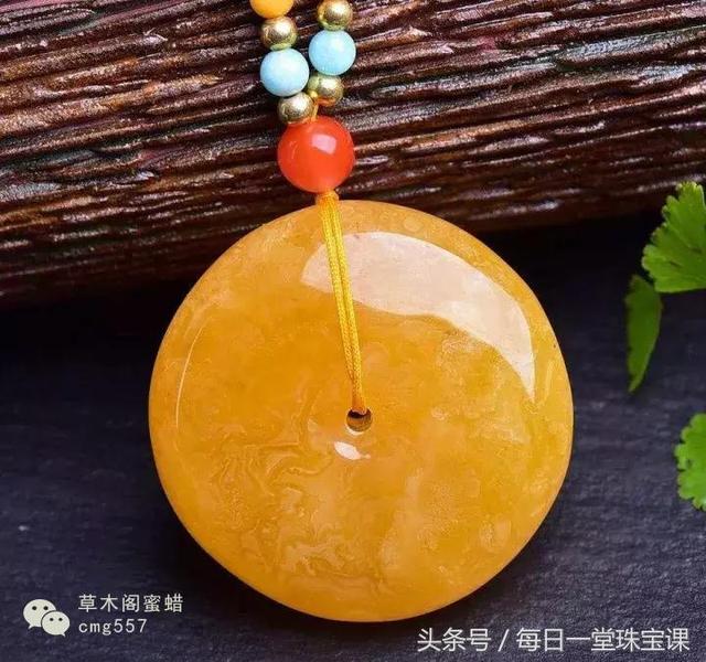 翡翠镶嵌扣头翡翠扣知识-第17张图片-翡翠网 翡翠镶嵌扣头翡翠扣知识-第17张图片-翡翠网