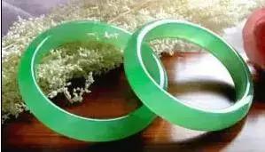 河北翡翠原石保存,卖的翡翠原石如何保存-第4张图片-翡翠网 河北翡翠原石保存,卖的翡翠原石如何保存-第4张图片-翡翠网