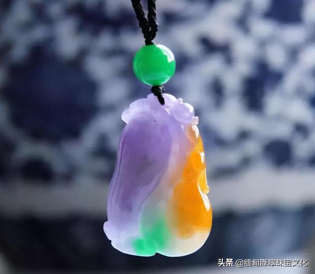 翡翠的原石在哪里翡翠知识图解大全高清照片-第27张图片-翡翠网 翡翠的原石在哪里翡翠知识图解大全高清照片-第27张图片-翡翠网