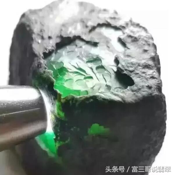 澳洲玉在澳洲哪买澳洲翡翠价格-第4张图片-翡翠网 澳洲玉在澳洲哪买澳洲翡翠价格-第4张图片-翡翠网