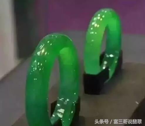 澳洲玉在澳洲哪买澳洲翡翠价格-第13张图片-翡翠网 澳洲玉在澳洲哪买澳洲翡翠价格-第13张图片-翡翠网