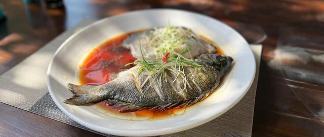 翡翠斑鱼价格,翡翠玉牌子图片-第1张图片-翡翠网 翡翠斑鱼价格,翡翠玉牌子图片-第1张图片-翡翠网