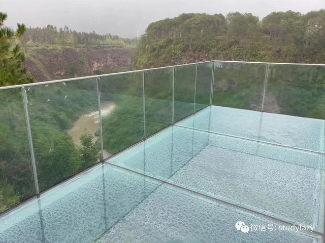 武隆玉石翡翠原石的简单介绍-第10张图片-翡翠网 武隆玉石翡翠原石的简单介绍-第10张图片-翡翠网