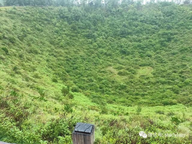 武隆玉石翡翠原石的简单介绍-第21张图片-翡翠网 武隆玉石翡翠原石的简单介绍-第21张图片-翡翠网