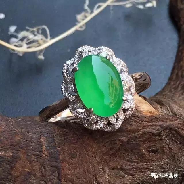 翡翠知识全解大全二十四方所解大全-第6张图片-翡翠网 翡翠知识全解大全二十四方所解大全-第6张图片-翡翠网