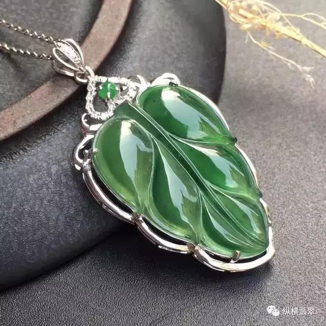 翡翠知识全解大全二十四方所解大全-第8张图片-翡翠网 翡翠知识全解大全二十四方所解大全-第8张图片-翡翠网