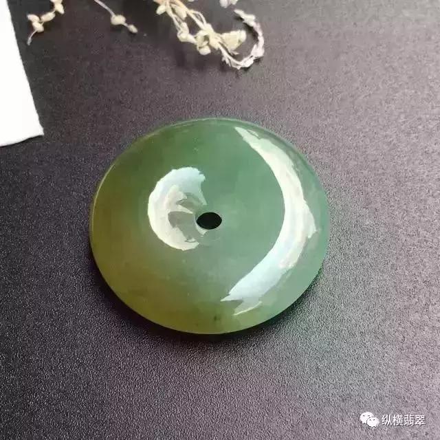 翡翠知识全解大全二十四方所解大全-第12张图片-翡翠网 翡翠知识全解大全二十四方所解大全-第12张图片-翡翠网