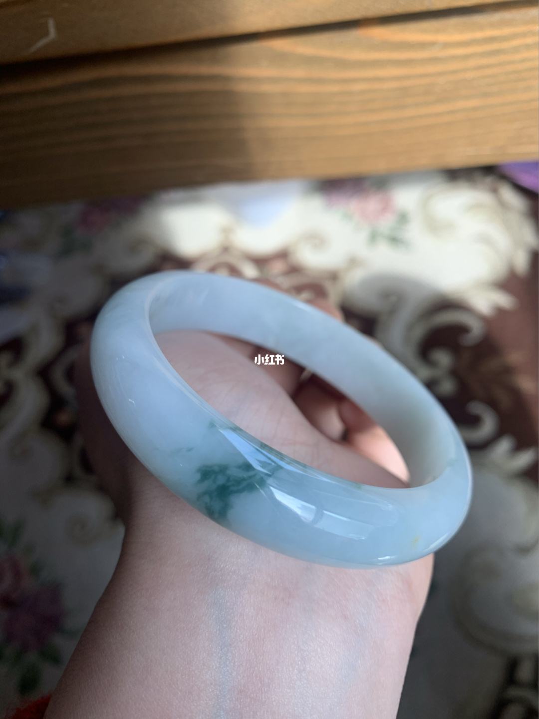 翡翠老料手镯真假鉴别什么种的翡翠好-第2张图片-翡翠网 翡翠老料手镯真假鉴别什么种的翡翠好-第2张图片-翡翠网