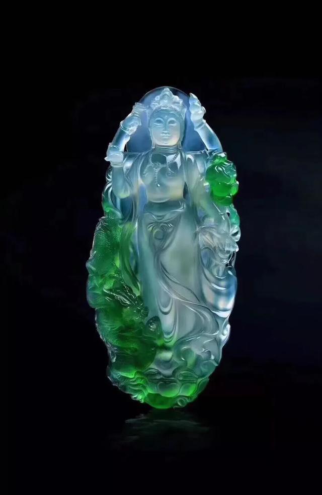 冰糯种与糯化种图解翡翠种水等级划分标准图片-第6张图片-翡翠网 冰糯种与糯化种图解翡翠种水等级划分标准图片-第6张图片-翡翠网