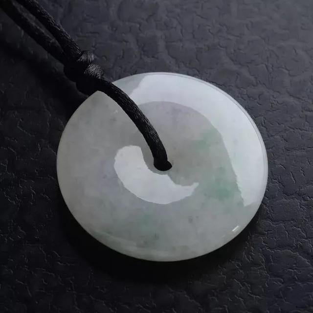 冰糯种与糯化种图解翡翠种水等级划分标准图片-第9张图片-翡翠网 冰糯种与糯化种图解翡翠种水等级划分标准图片-第9张图片-翡翠网