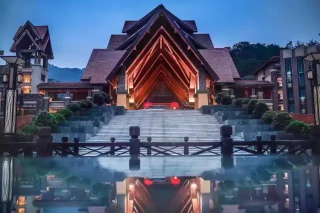 翡翠原石价值鞍山天然翡翠原石多少钱-第1张图片-翡翠网 翡翠原石价值鞍山天然翡翠原石多少钱-第1张图片-翡翠网