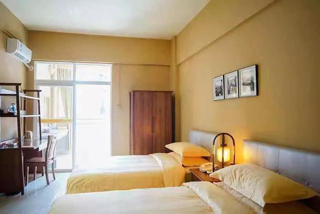 翡翠原石价值鞍山天然翡翠原石多少钱-第15张图片-翡翠网 翡翠原石价值鞍山天然翡翠原石多少钱-第15张图片-翡翠网