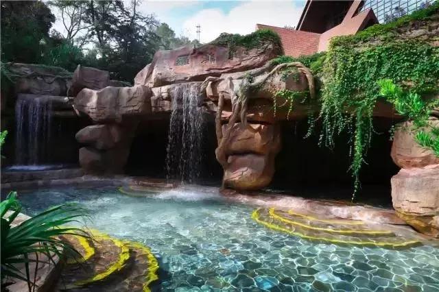 翡翠原石价值鞍山天然翡翠原石多少钱-第16张图片-翡翠网 翡翠原石价值鞍山天然翡翠原石多少钱-第16张图片-翡翠网