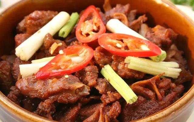 翡翠原石价值鞍山天然翡翠原石多少钱-第27张图片-翡翠网 翡翠原石价值鞍山天然翡翠原石多少钱-第27张图片-翡翠网