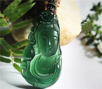 小知识浅谈龙石种翡翠原石的简单介绍-第2张图片-翡翠网 小知识浅谈龙石种翡翠原石的简单介绍-第2张图片-翡翠网