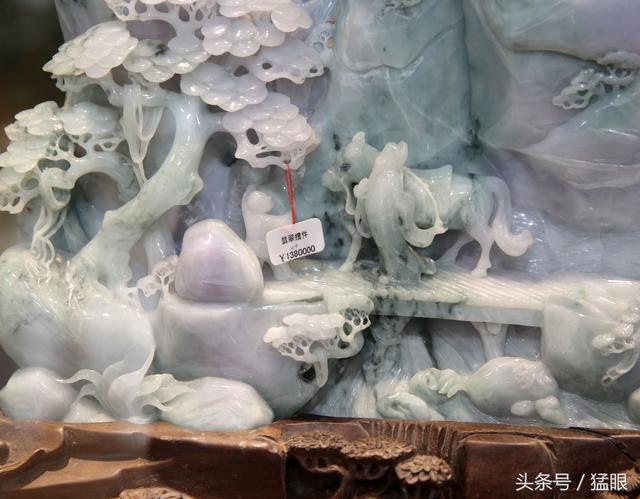 翡翠摆件市场价格,翡翠摆件批发-第8张图片-翡翠网 翡翠摆件市场价格,翡翠摆件批发-第8张图片-翡翠网
