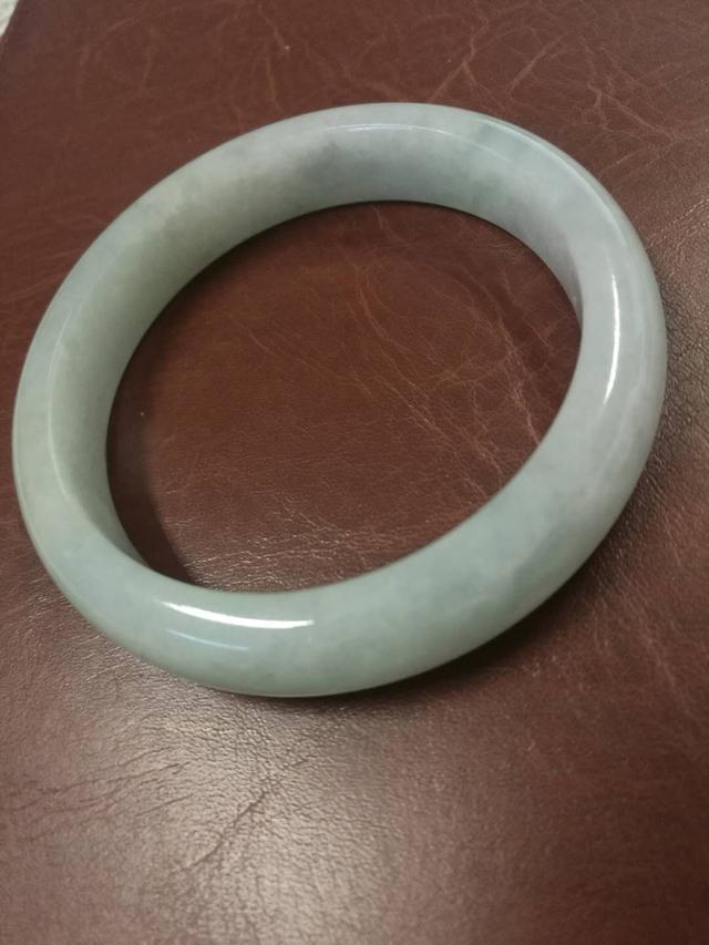 翡翠原石开石的简单介绍-第8张图片-翡翠网 翡翠原石开石的简单介绍-第8张图片-翡翠网