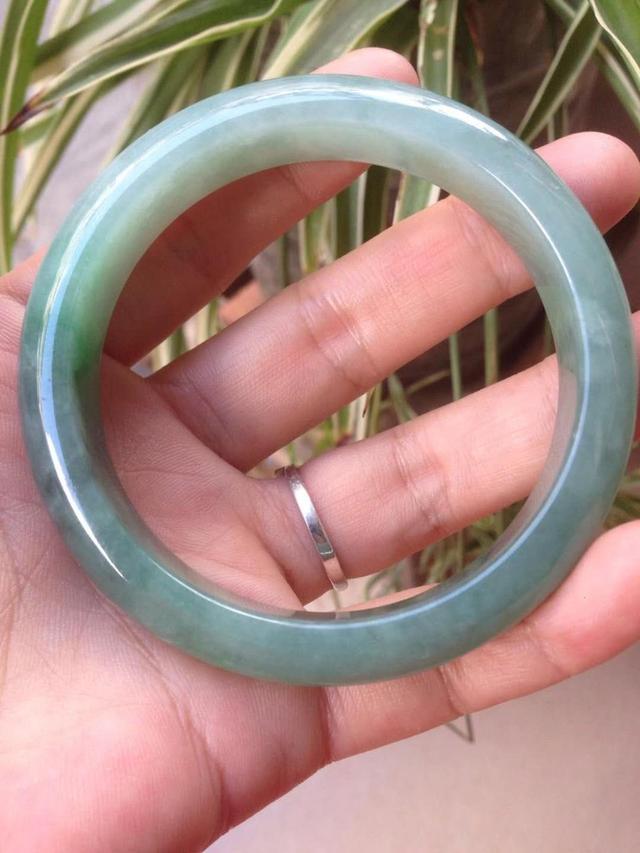 翡翠原石开石的简单介绍-第28张图片-翡翠网 翡翠原石开石的简单介绍-第28张图片-翡翠网