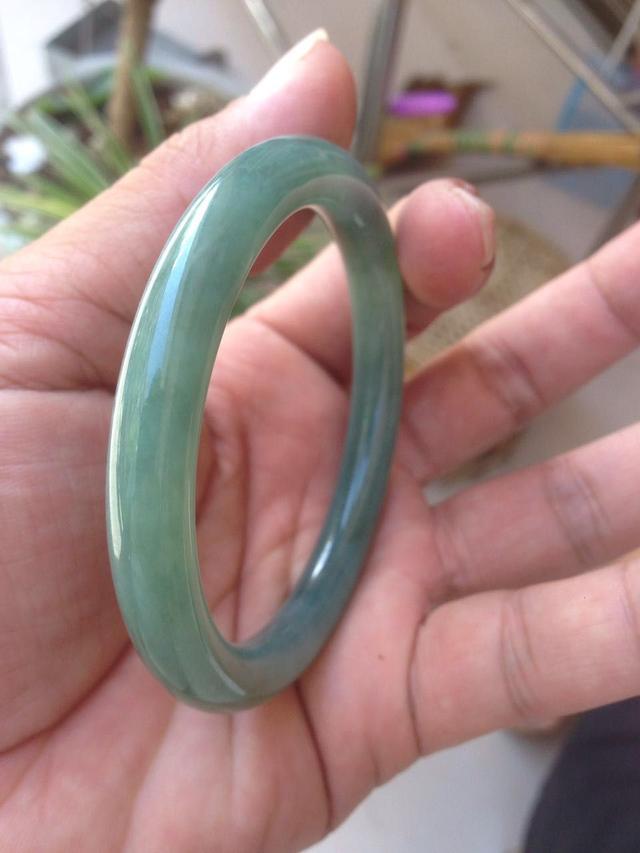 翡翠原石开石的简单介绍-第36张图片-翡翠网 翡翠原石开石的简单介绍-第36张图片-翡翠网