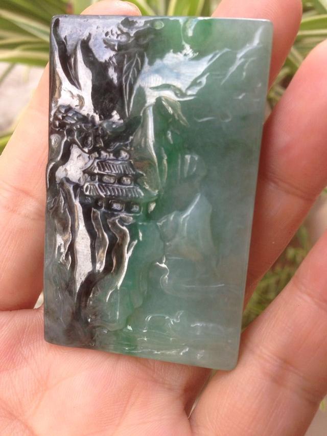 翡翠原石开石的简单介绍-第43张图片-翡翠网 翡翠原石开石的简单介绍-第43张图片-翡翠网