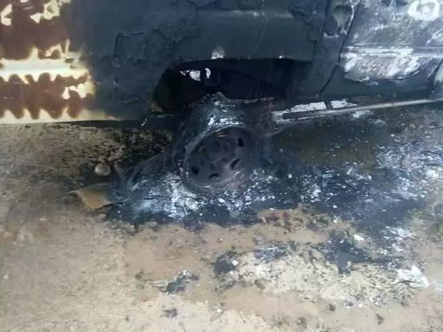 缅甸翡翠原石场口缅甸怕敢翡翠原石市场踏方视频-第5张图片-翡翠网 缅甸翡翠原石场口缅甸怕敢翡翠原石市场踏方视频-第5张图片-翡翠网