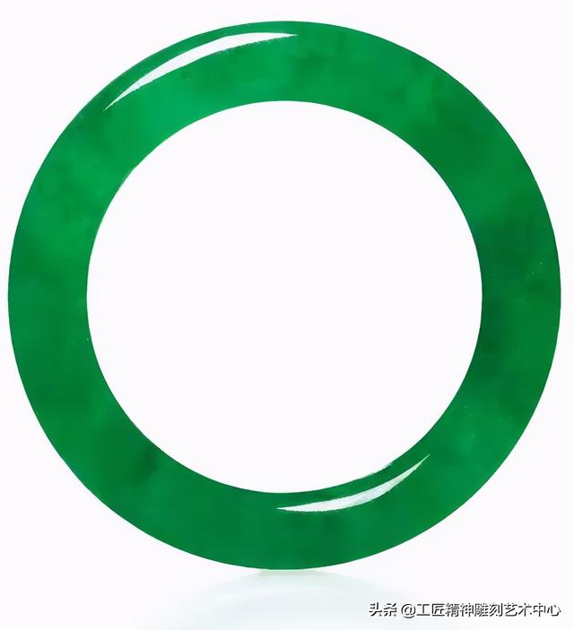 翡翠平安牌图片及价格翡翠平安牌寓意-第6张图片-翡翠网 翡翠平安牌图片及价格翡翠平安牌寓意-第6张图片-翡翠网