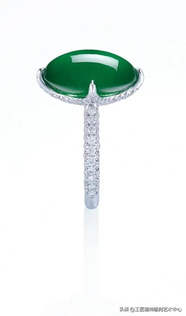 翡翠平安牌图片及价格翡翠平安牌寓意-第11张图片-翡翠网 翡翠平安牌图片及价格翡翠平安牌寓意-第11张图片-翡翠网