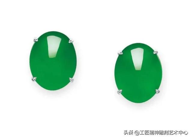 翡翠平安牌图片及价格翡翠平安牌寓意-第13张图片-翡翠网 翡翠平安牌图片及价格翡翠平安牌寓意-第13张图片-翡翠网