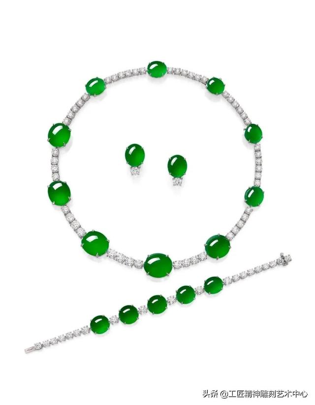 翡翠平安牌图片及价格翡翠平安牌寓意-第36张图片-翡翠网 翡翠平安牌图片及价格翡翠平安牌寓意-第36张图片-翡翠网