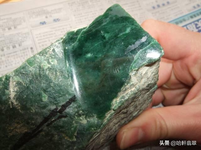 包含女主原石里有翡翠的词条-第3张图片-翡翠网 包含女主原石里有翡翠的词条-第3张图片-翡翠网