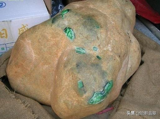 包含女主原石里有翡翠的词条-第6张图片-翡翠网 包含女主原石里有翡翠的词条-第6张图片-翡翠网