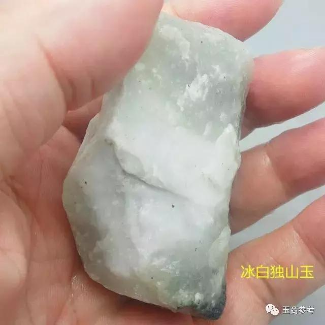 独山糯化种翡翠原石,北京翡翠原石糯冰-第2张图片-翡翠网 独山糯化种翡翠原石,北京翡翠原石糯冰-第2张图片-翡翠网