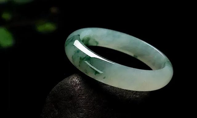 翡翠知识讲堂第三讲翡翠知识的培训资料-第4张图片-翡翠网 翡翠知识讲堂第三讲翡翠知识的培训资料-第4张图片-翡翠网