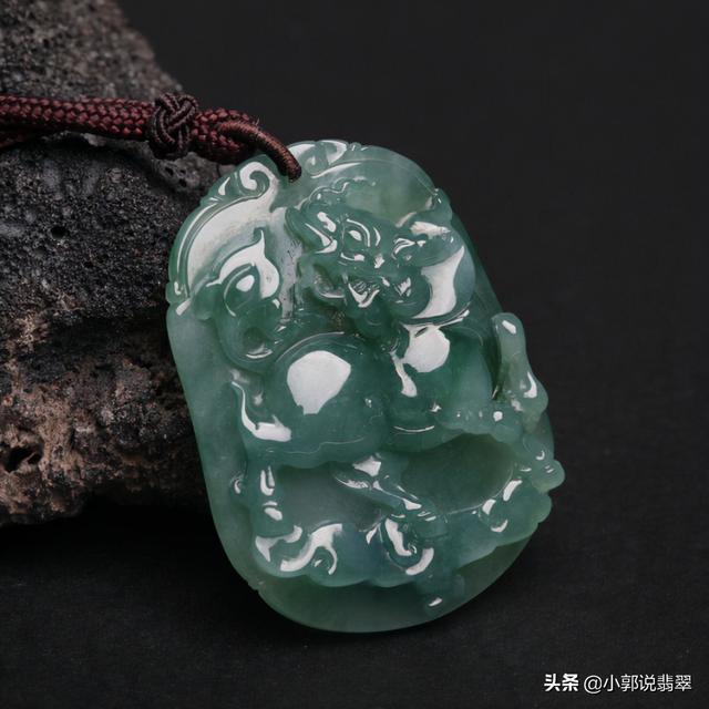 翡翠原石石皮,翡翠石图片及价格-第8张图片-翡翠网 翡翠原石石皮,翡翠石图片及价格-第8张图片-翡翠网