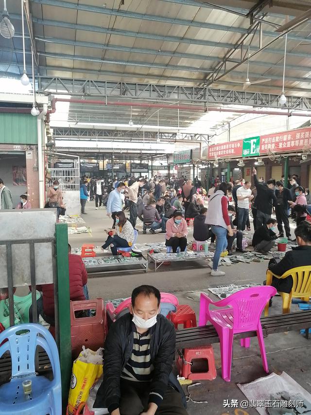 杭州收藏品市场,杭州收藏品市场翡翠原石-第20张图片-翡翠网 杭州收藏品市场,杭州收藏品市场翡翠原石-第20张图片-翡翠网