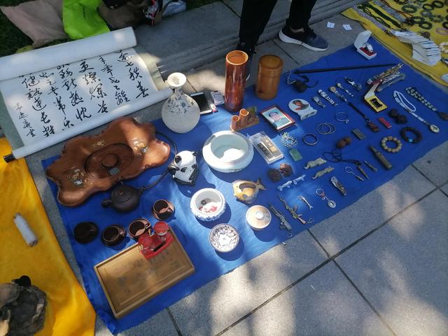 关于大连金州古玩市场有翡翠手镯吗的信息-第5张图片-翡翠网 关于大连金州古玩市场有翡翠手镯吗的信息-第5张图片-翡翠网