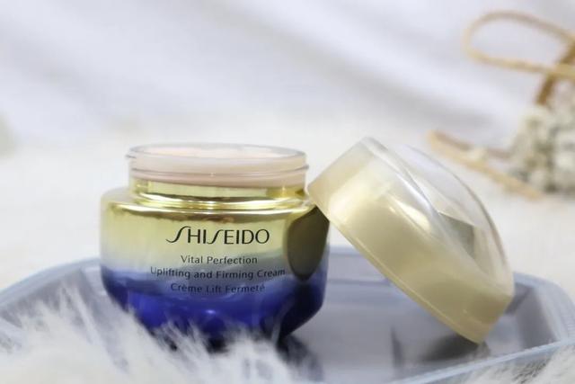 雅诗兰黛小样图片介绍,雅诗兰黛真假翡翠知识-第25张图片-翡翠网 雅诗兰黛小样图片介绍,雅诗兰黛真假翡翠知识-第25张图片-翡翠网