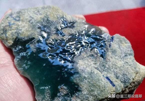 翡翠手镯增值吗怎么养翡翠镯子-第5张图片-翡翠网 翡翠手镯增值吗怎么养翡翠镯子-第5张图片-翡翠网