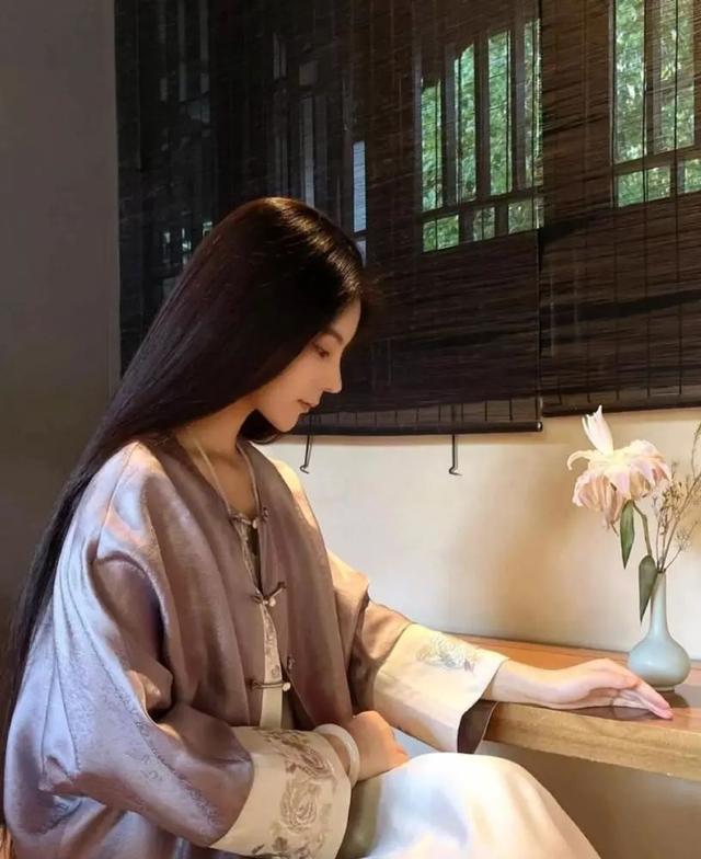 翡翠知识讲解,翡翠知识培训(第二课)百度-第7张图片-翡翠网 翡翠知识讲解,翡翠知识培训(第二课)百度-第7张图片-翡翠网