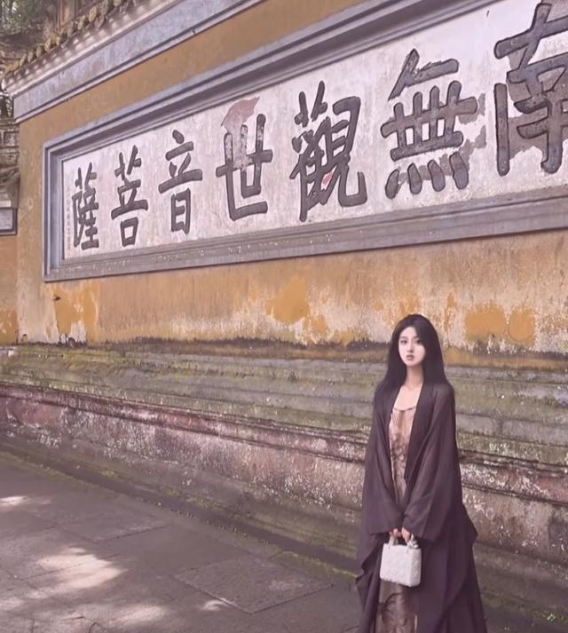 翡翠知识讲解,翡翠知识培训(第二课)百度-第9张图片-翡翠网 翡翠知识讲解,翡翠知识培训(第二课)百度-第9张图片-翡翠网