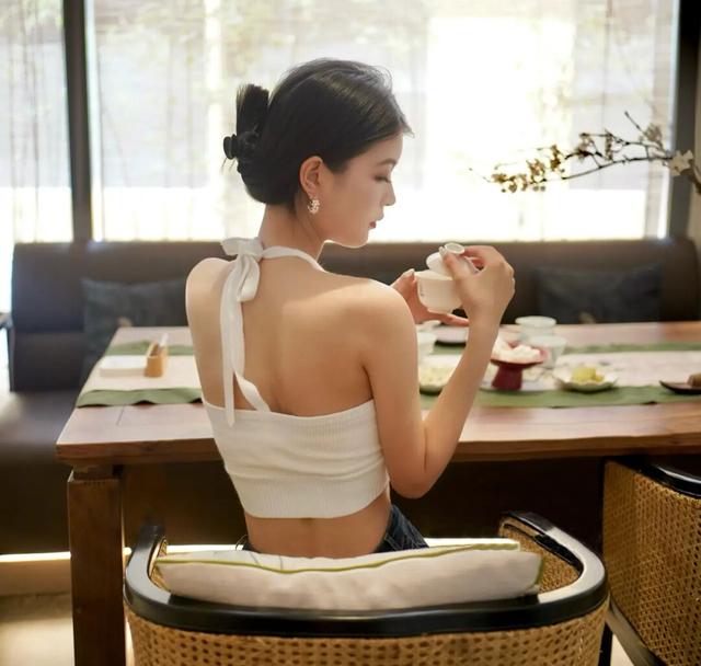 翡翠知识讲解,翡翠知识培训(第二课)百度-第11张图片-翡翠网 翡翠知识讲解,翡翠知识培训(第二课)百度-第11张图片-翡翠网