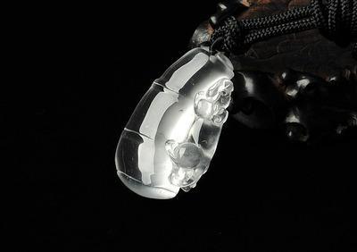 有水沫子的翡翠原石会出高品质翡翠吗翡翠原石切出水沫-第2张图片-翡翠网 有水沫子的翡翠原石会出高品质翡翠吗翡翠原石切出水沫-第2张图片-翡翠网