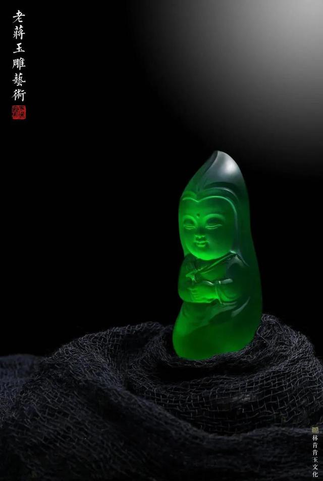 芙蓉种翡翠百科知识,真正的芙蓉底翡翠-第3张图片-翡翠网 芙蓉种翡翠百科知识,真正的芙蓉底翡翠-第3张图片-翡翠网