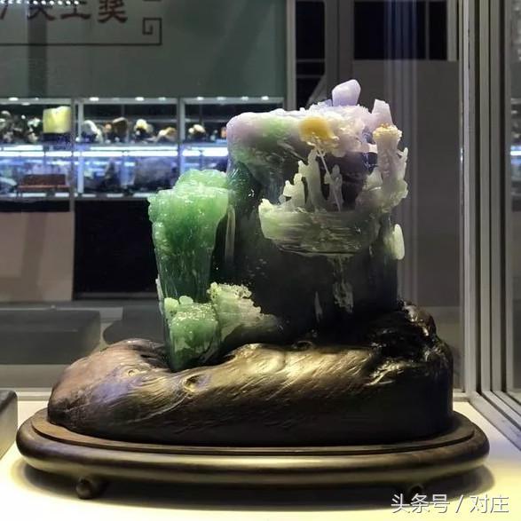 朗月翡翠原石朗的月与什么有关-第2张图片-翡翠网 朗月翡翠原石朗的月与什么有关-第2张图片-翡翠网