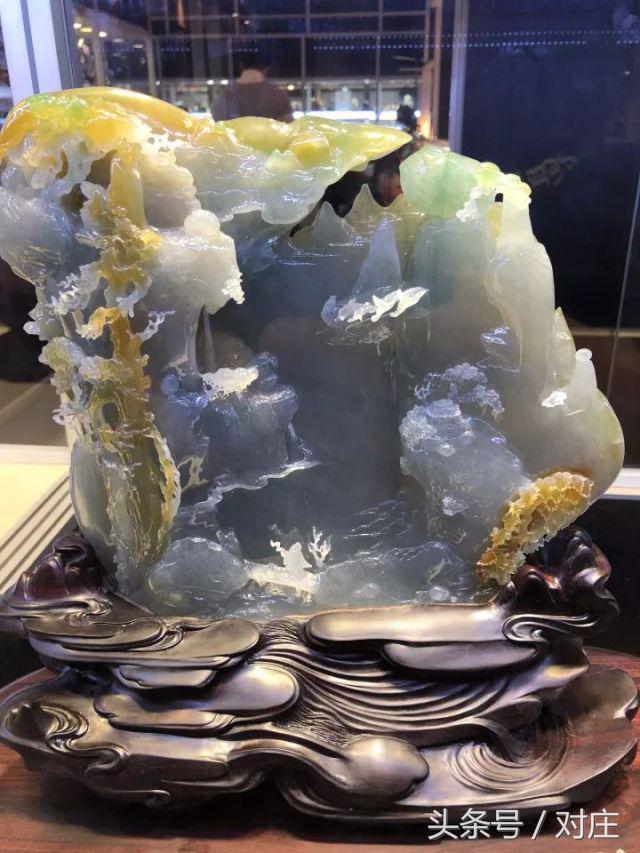 朗月翡翠原石朗的月与什么有关-第13张图片-翡翠网 朗月翡翠原石朗的月与什么有关-第13张图片-翡翠网