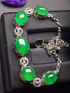 包含翡翠手链什么价格的词条-第1张图片-翡翠网 包含翡翠手链什么价格的词条-第1张图片-翡翠网