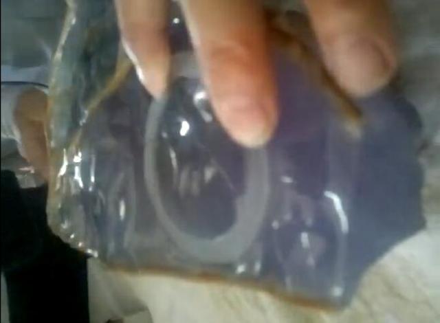 缅甸有翡翠原石高档缅甸翡翠原石-第4张图片-翡翠网 缅甸有翡翠原石高档缅甸翡翠原石-第4张图片-翡翠网