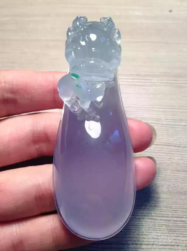 缅甸有翡翠原石高档缅甸翡翠原石-第18张图片-翡翠网 缅甸有翡翠原石高档缅甸翡翠原石-第18张图片-翡翠网